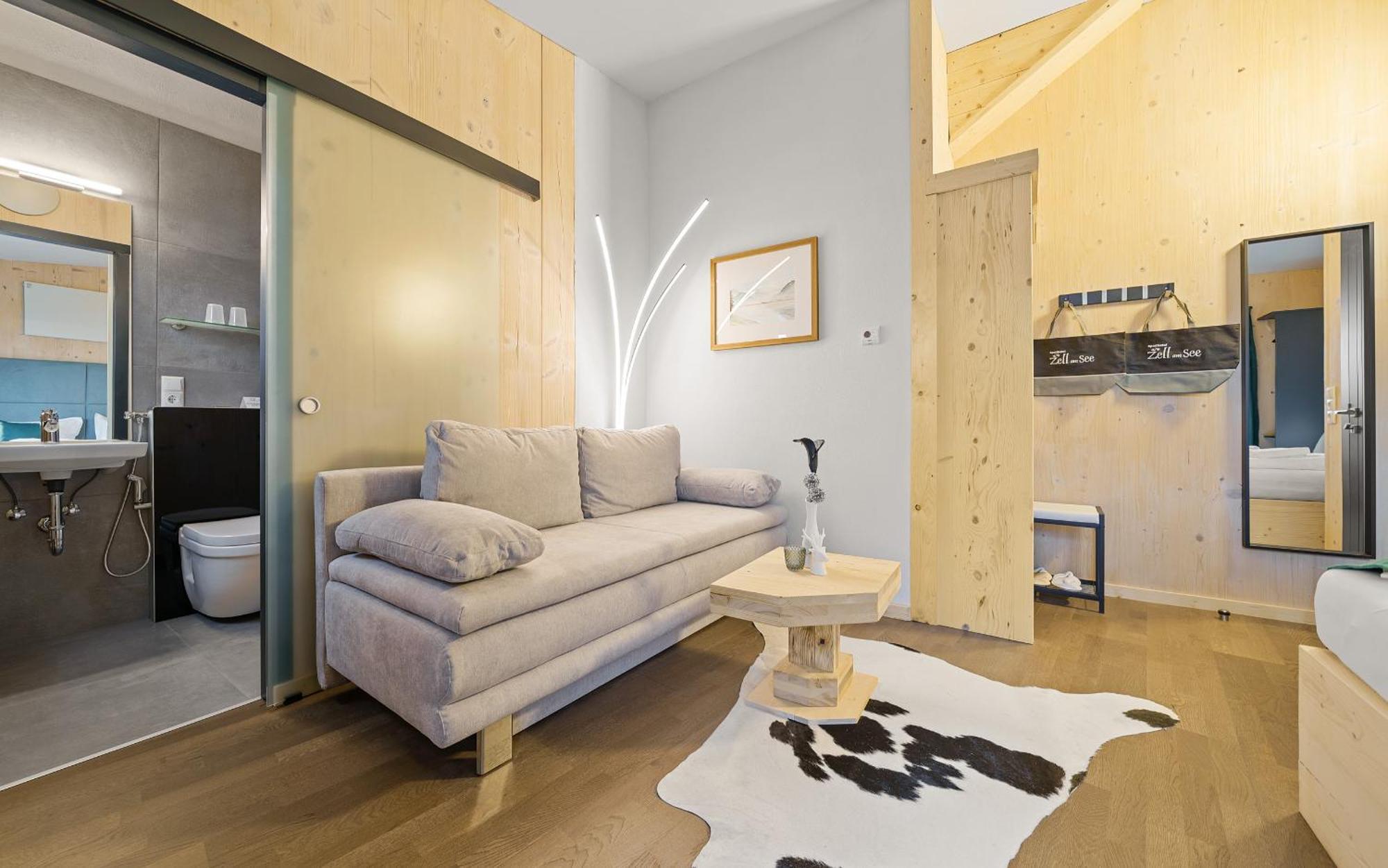 Zell Am Aparthotel *